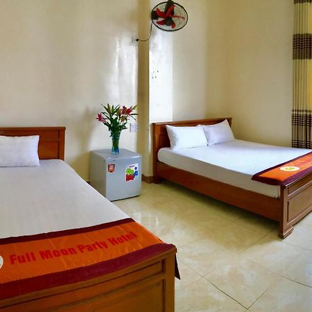Full Moon Party Hotel Hai Phong Esterno foto