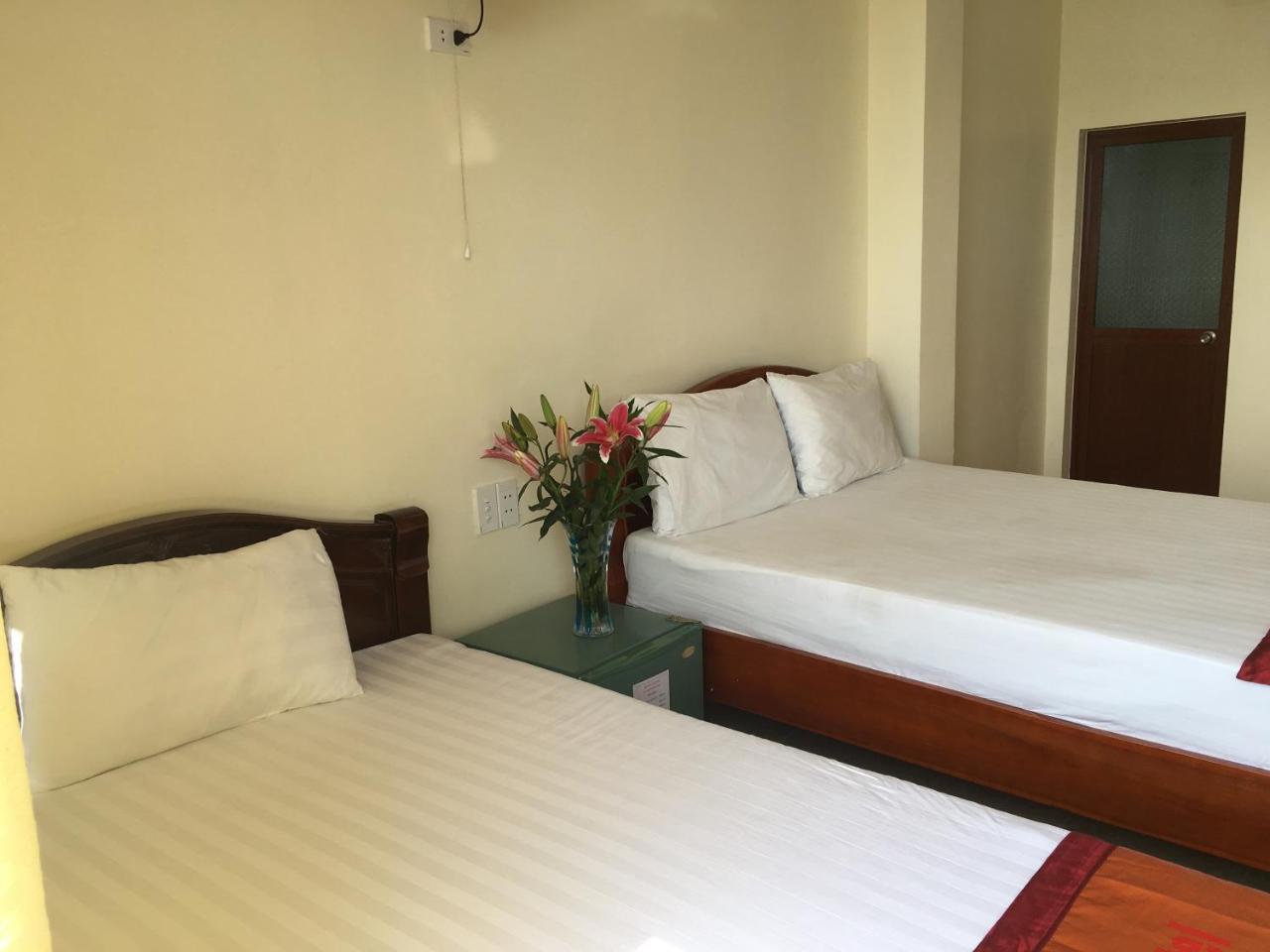 Full Moon Party Hotel Hai Phong Esterno foto